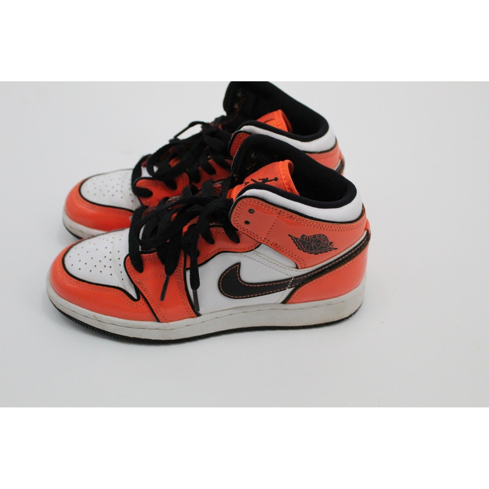 Nike Air Jordan 1 Mid SE Turf Orange Black White BQ6931-802 Kids 4.5Y